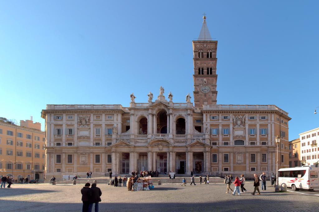 Funny Holiday Rome Buitenkant foto
